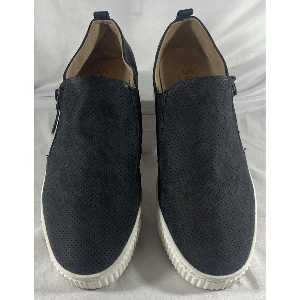 SOUL Naturalizer Turner Womens Shoes Sz 11-M Casual Slip-On Black Smooth Sneaker